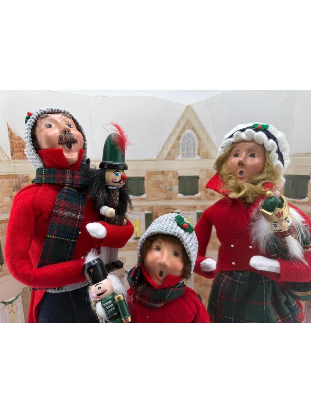 Byers' Choice Carolers - Nutcracker Man, Woman & Boy 2023